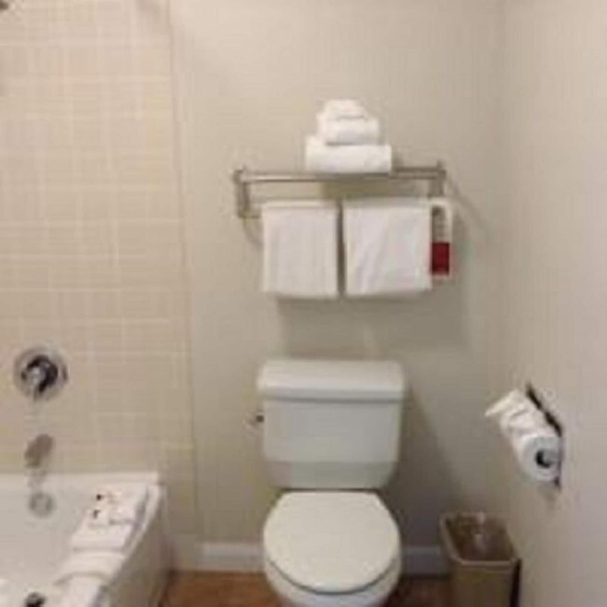 Ramada By Wyndham 2* Oceanside