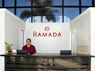 Hotel Ramada By Wyndham 2*